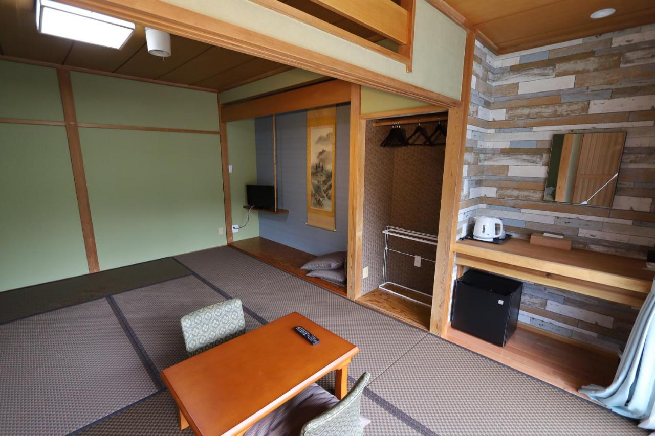Onsen & Garden -Asante Inn- Hakone Exterior foto